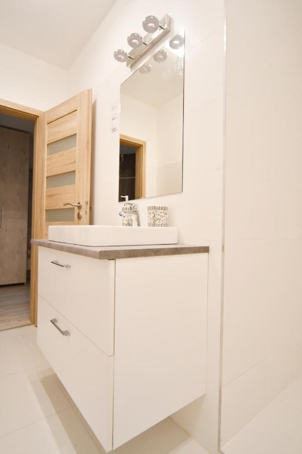 Moment Apartments Szolnok Exterior photo